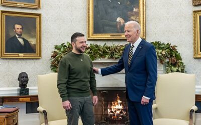 Biden tiene bloqueado el apoyo a Ucrania